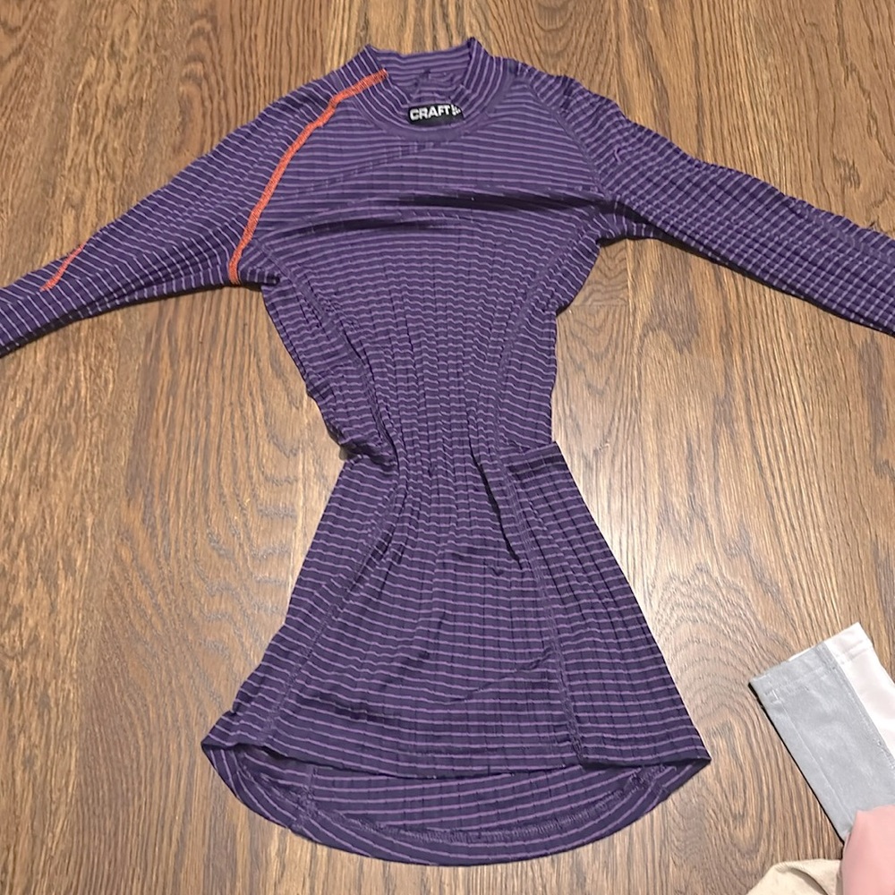 CRAFT athletic wear long sleeve tee